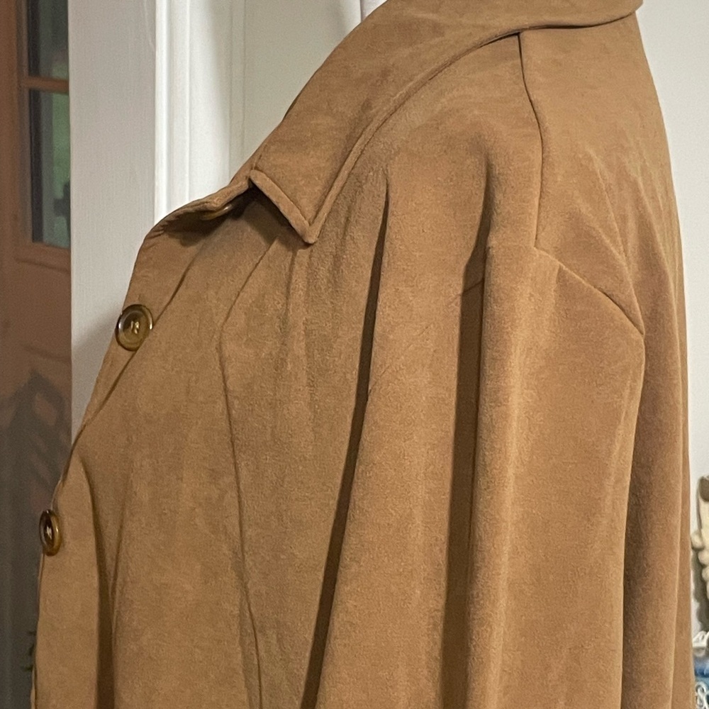 Briggs New York Petite Women's Tan Blazer, Suede like Feeling but Lightweight. - Picture 7 of 13